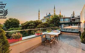 Obelisk Hotel & Suites